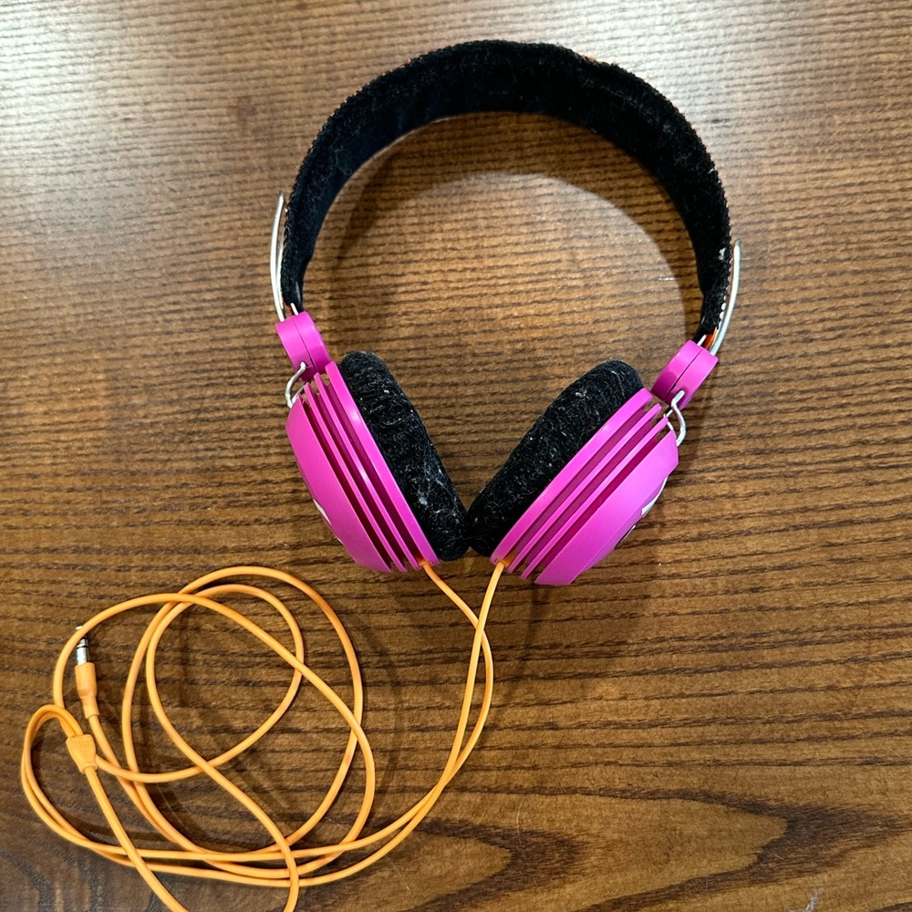 Roxy JBL Pink and Black Headphones